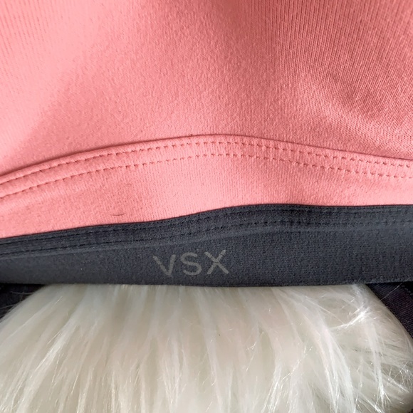 Victoria Secret !! - Picture 2 of 6